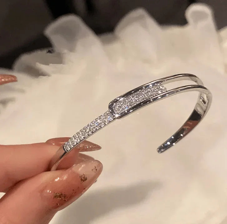 1837e7274c57b87ac2f4a18dac98 - BJB JEWELRY SHOP